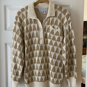 Gold Metallic & Beige Collared Long Sleeve Sweater.